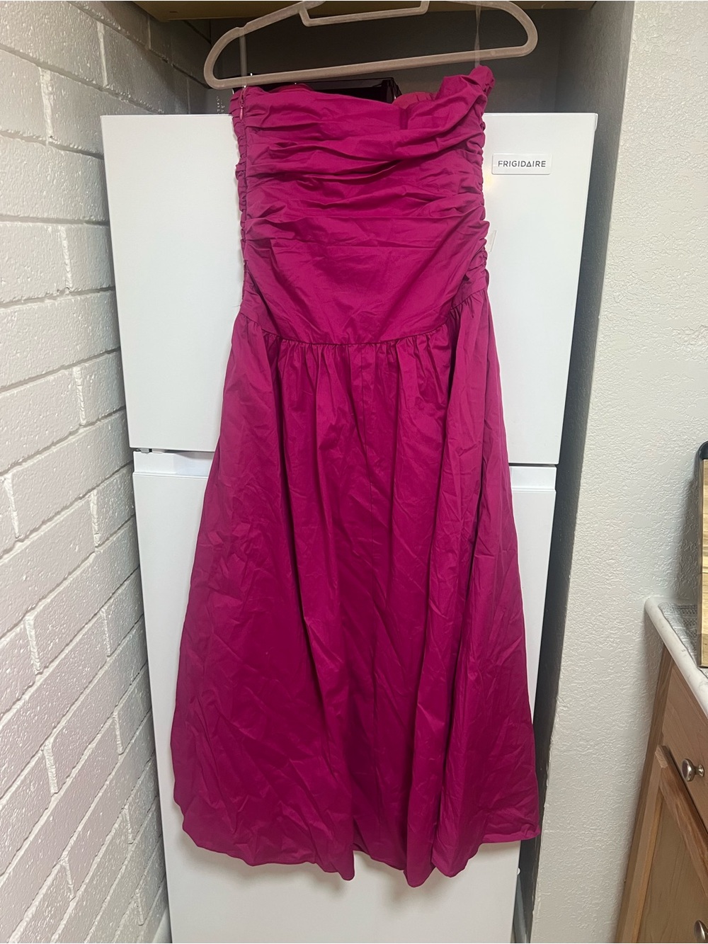 Peppermayo Carmel Strapless Maxi Dress in fuschia - Picture 3 of 4